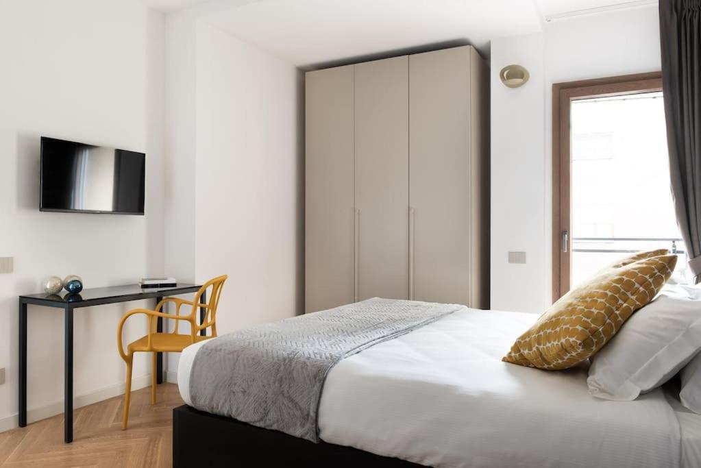 Apartment Idyllia - Maia Luxury Rom